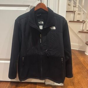 Women’s black full zip fleece jacket